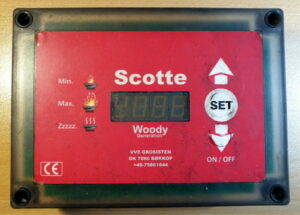 Elektronik-print-til-Stokerfyr-Scotte-Woody
